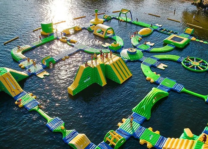 Chateau La Foret Camping *