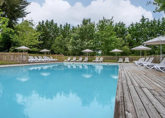 Chateau La Foret Camping Saint-Julien-des-Landes